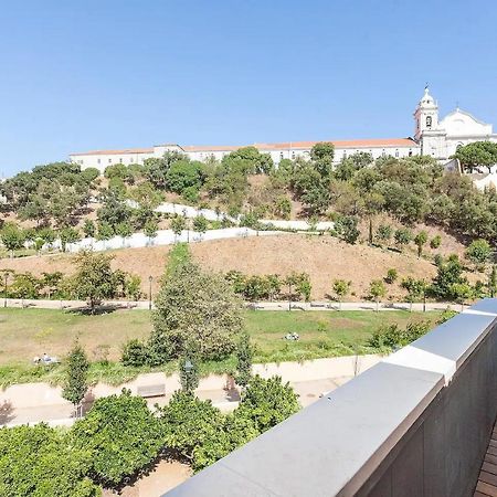 Flh Mouraria Art Apartment With Pool Lisboa Εξωτερικό φωτογραφία